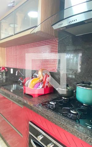 Apartamento à venda com 105m², 2 quartos e 2 vagasdetalhe da cozinha
