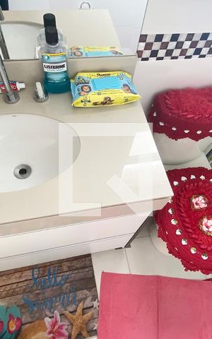 Apartamento à venda com 105m², 2 quartos e 2 vagasBanheiro da Suíte 1