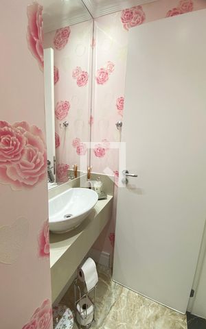 Apartamento à venda com 105m², 2 quartos e 2 vagasBanheiro Corredor