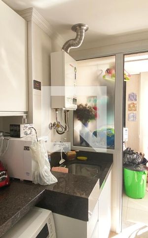 Apartamento à venda com 105m², 2 quartos e 2 vagasÁrea de Serviço