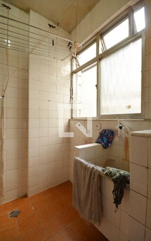 Apartamento à venda com 80m², 3 quartos e 1 vagaÁrea de Serviço