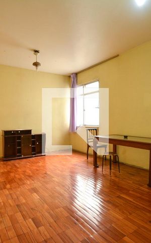 Apartamento à venda com 80m², 3 quartos e 1 vagaSala 