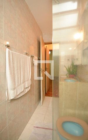 Apartamento à venda com 80m², 3 quartos e 1 vagaBanheiro Social