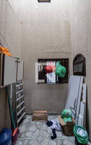 Casa à venda com 270m², 2 quartos e sem vaga
