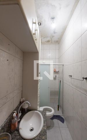 Casa à venda com 270m², 2 quartos e sem vaga Casa à venda com 270m², 2 quartos e sem vagaBanheiro Social