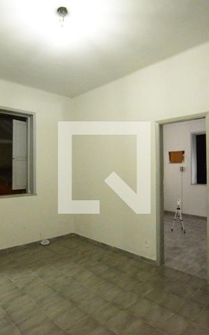 Apartamento para alugar com 56m², 2 quartos e sem vagaSala