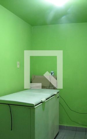 Casa à venda com 240m², 4 quartos e 4 vagasAnte Sala
