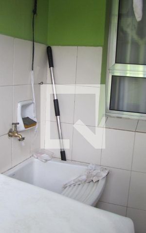 Casa à venda com 240m², 4 quartos e 4 vagasÁrea de Serviço