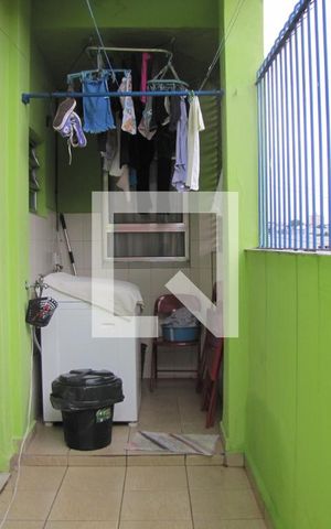 Casa à venda com 240m², 4 quartos e 4 vagasÁrea de Serviço