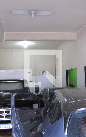 Casa à venda com 240m², 4 quartos e 4 vagasGaragem