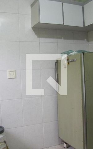 Casa à venda com 240m², 4 quartos e 4 vagasCozinha casa 2