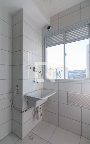 Apartamento à venda com 48m², 2 quartos e sem vaga Apartamento à venda com 48m², 2 quartos e sem vagaÁrea de Serviço