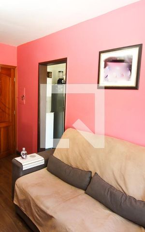 Apartamento à venda com 60m², 3 quartos e 1 vaga Apartamento à venda com 60m², 3 quartos e 1 vagaSala