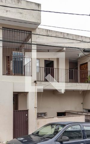 Casa para alugar com 30m², 1 quarto e sem vaga Casa para alugar com 30m², 1 quarto e sem vagaFachada