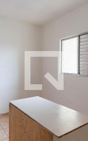 Casa para alugar com 30m², 1 quarto e sem vaga Casa para alugar com 30m², 1 quarto e sem vagaQuarto
