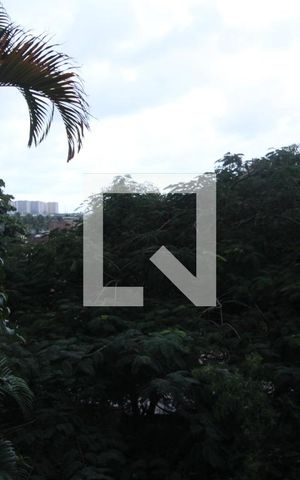 Casa à venda com 240m², 4 quartos e 4 vagasVista - Varanda do quarto 2 e 3