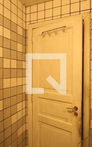 Casa à venda com 240m², 4 quartos e 4 vagasBanheiro Social