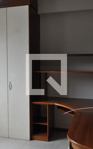 Apartamento à venda com 98m², 3 quartos e 1 vagaQuarto 2 - Armários