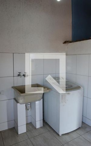 Casa de condomínio à venda com 100m², 3 quartos e 2 vagasÁrea de Serviço