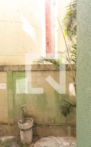 Apartamento à venda com 57m², 2 quartos e 1 vaga Apartamento à venda com 57m², 2 quartos e 1 vagaVista