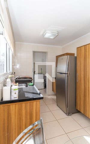 Casa de condomínio à venda com 150m², 4 quartos e 6 vagasCozinha