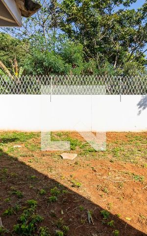 Casa de condomínio à venda com 150m², 4 quartos e 6 vagasVista da Sala