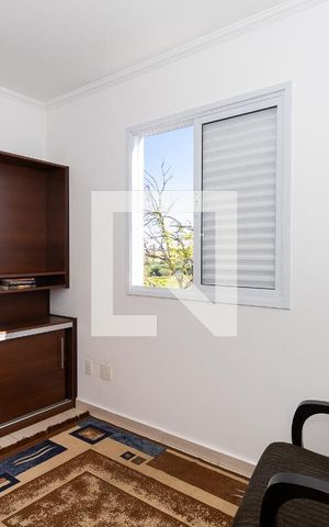 Casa de condomínio à venda com 150m², 4 quartos e 6 vagasQuarto 3