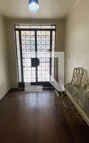 Apartamento à venda com 230m², 3 quartos e sem vagaHall