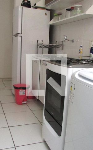 Apartamento à venda com 60m², 2 quartos e 1 vagaCozinha e Área de Serviço