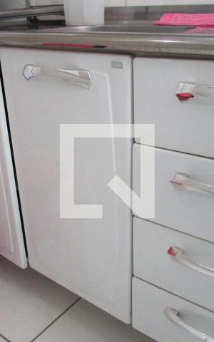 Apartamento à venda com 60m², 2 quartos e 1 vagaCozinha - Armários