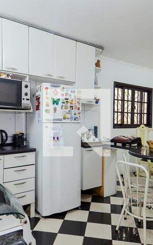 Casa para alugar com 165m², 3 quartos e 2 vagasCozinha
