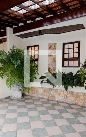 Casa para alugar com 165m², 3 quartos e 2 vagasGaragem