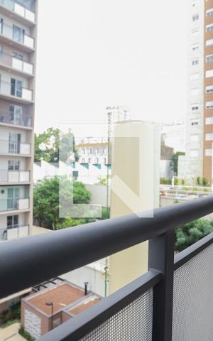Apartamento à venda com 30m², 1 quarto e sem vagaVaranda