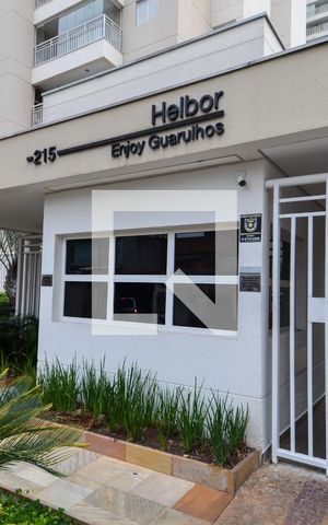 Apartamento para alugar com 60m², 2 quartos e 1 vaga Apartamento para alugar com 60m², 2 quartos e 1 vagaFachada