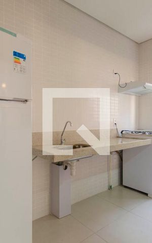 Apartamento à venda com 42m², 2 quartos e sem vaga Apartamento à venda com 42m², 2 quartos e sem vagaÁrea Comum - Salão de Festas