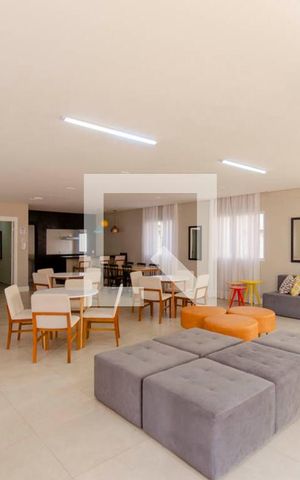 Apartamento à venda com 42m², 2 quartos e sem vaga Apartamento à venda com 42m², 2 quartos e sem vagaÁrea Comum - Salão de Festas