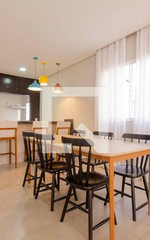 Apartamento à venda com 42m², 2 quartos e sem vaga Apartamento à venda com 42m², 2 quartos e sem vagaÁrea Comum - Salão de Festas