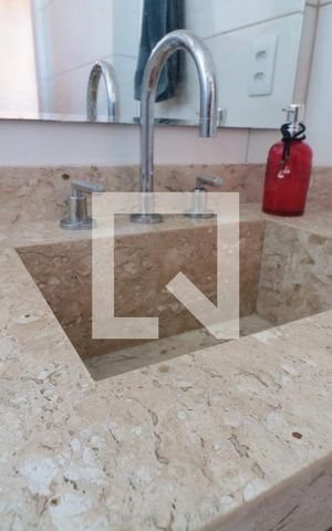 Apartamento à venda com 114m², 3 quartos e 2 vagasBanheiro da Suíte - pia