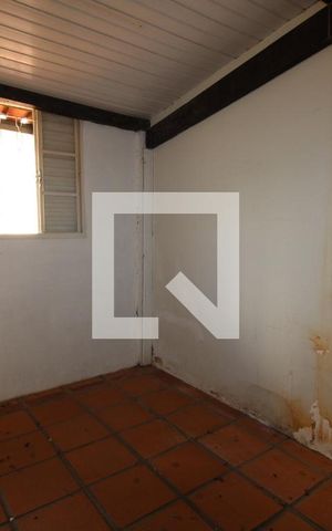 Casa à venda com 190m², 3 quartos e 3 vagasEdícula - Quarto 2