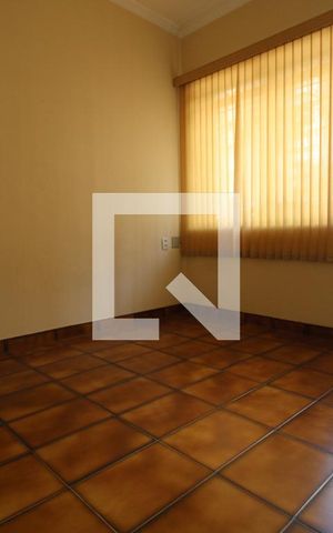 Casa à venda com 190m², 3 quartos e 3 vagasSala