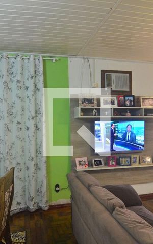 Casa à venda com 151m², 2 quartos e 2 vagasSala