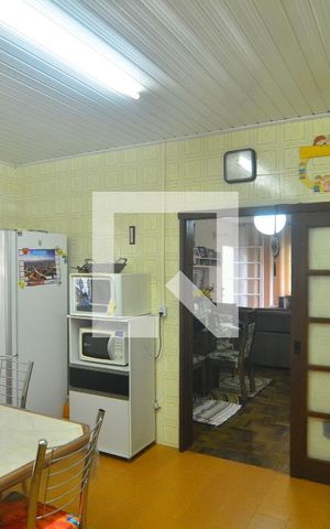 Casa à venda com 151m², 2 quartos e 2 vagasCozinha