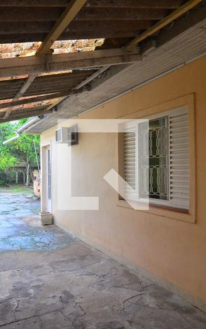 Casa à venda com 151m², 2 quartos e 2 vagasGaragem