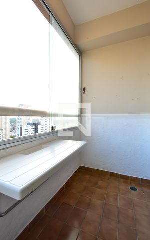 Apartamento à venda com 56m², 2 quartos e 1 vagaVaranda