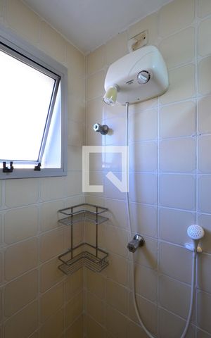 Apartamento à venda com 56m², 2 quartos e 1 vagaBanheiro Social