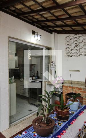 Casa à venda com 90m², 3 quartos e 1 vagaÁrea Gourmet