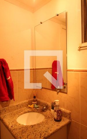 Casa à venda com 90m², 3 quartos e 1 vagaBanheiro