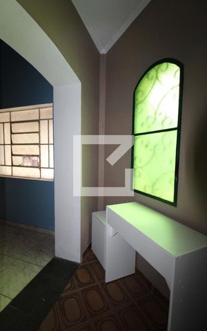 Casa à venda com 213m², 4 quartos e 3 vagasSala
