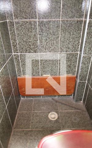Casa à venda com 213m², 4 quartos e 3 vagasSauna (2º pavimento)