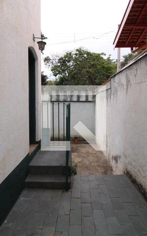 Casa à venda com 213m², 4 quartos e 3 vagasQuintal e garagem